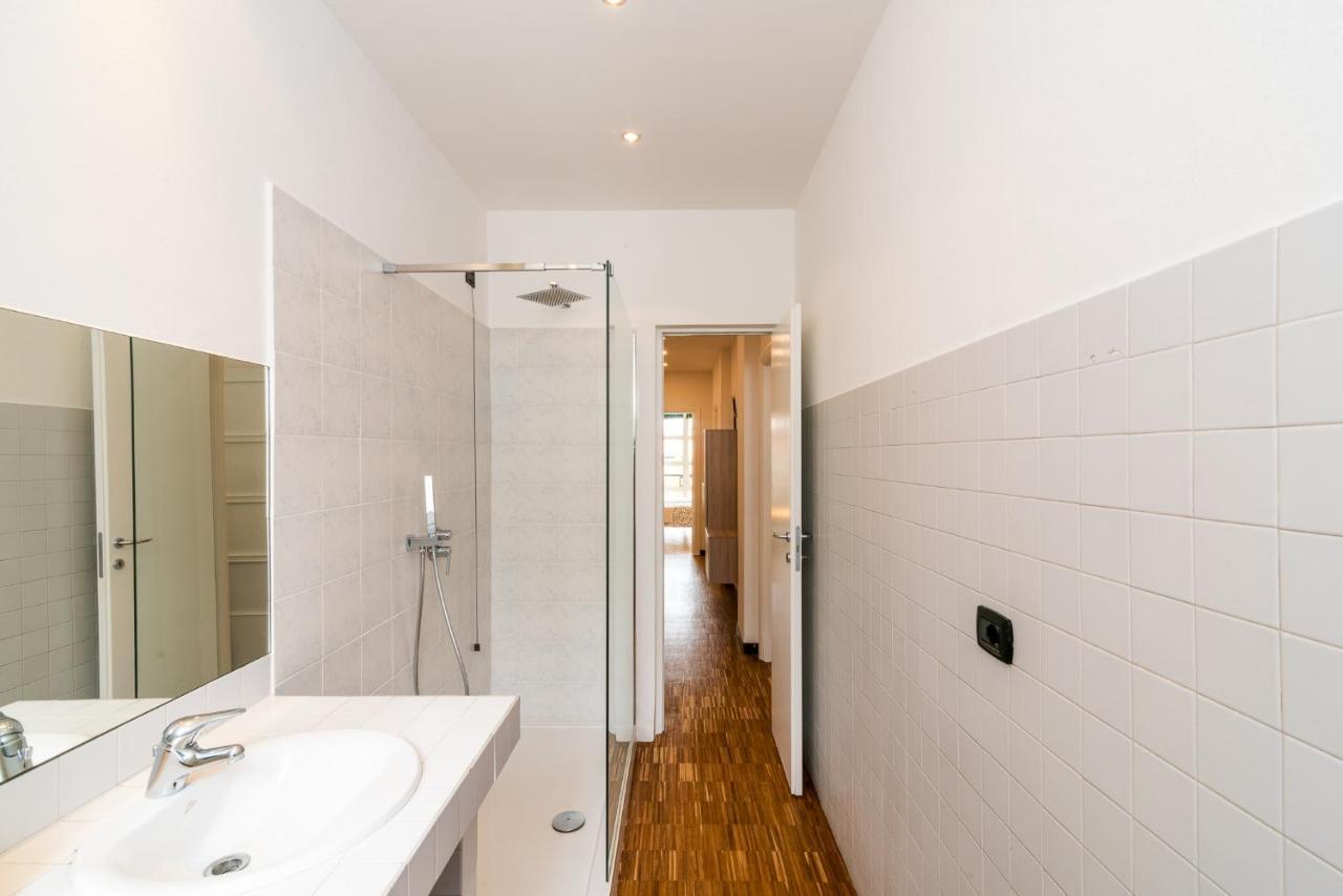 Vittoria 2 Apartment Milan Bagian luar foto