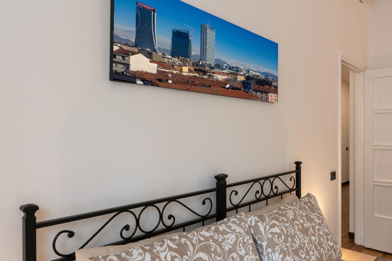 Vittoria 2 Apartment Milan Bagian luar foto