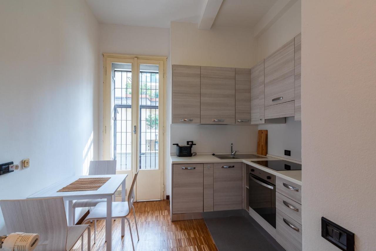 Vittoria 2 Apartment Milan Bagian luar foto